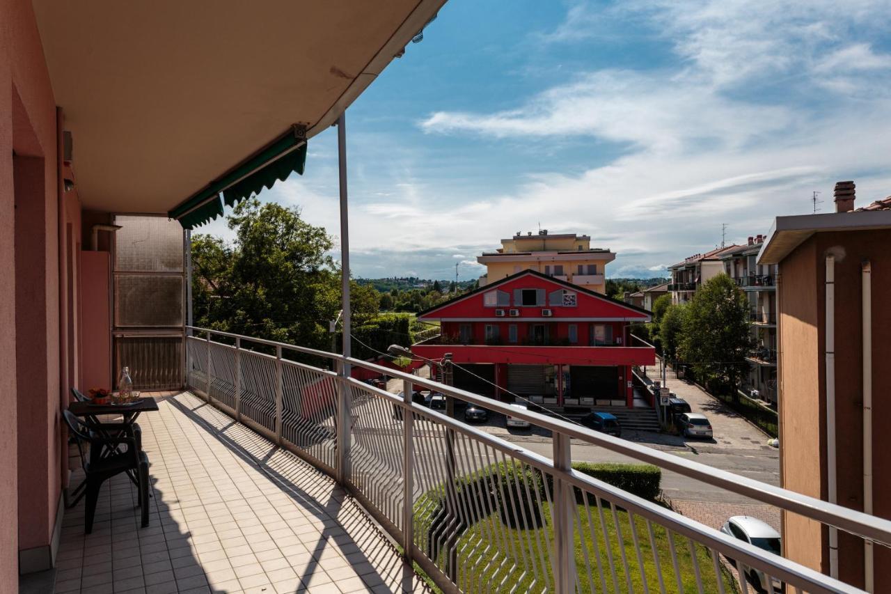 Santa Chiara Apartment By Myhomeincomo Ngoại thất bức ảnh